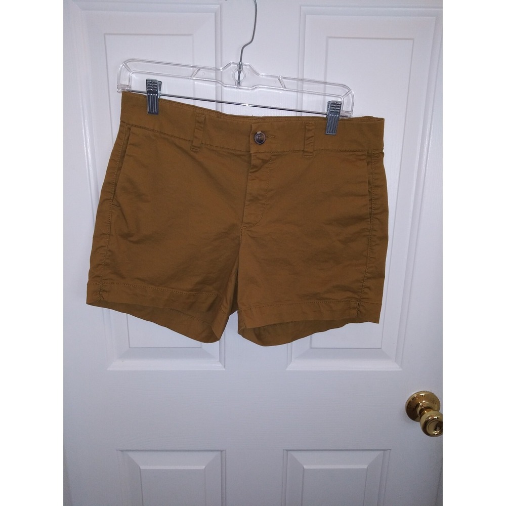 Old Navy Everyday Shorts Womens Size 4 Gold Chino Short Pockets Cotton